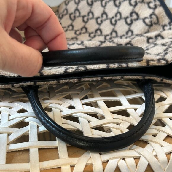 Gucci Black & Beige Wool Guccissima GG Tote with Strap and dust bag - Picture 11 of 15